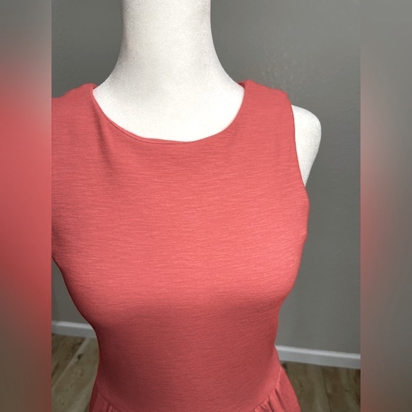 J. CEW SLEEVELESS DRESS - Picture 2 of 6